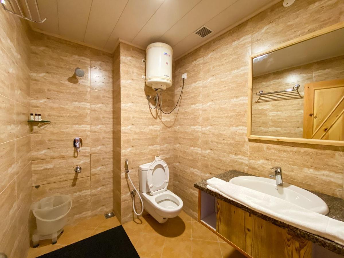 Hotel Batseri Sāngla Esterno foto