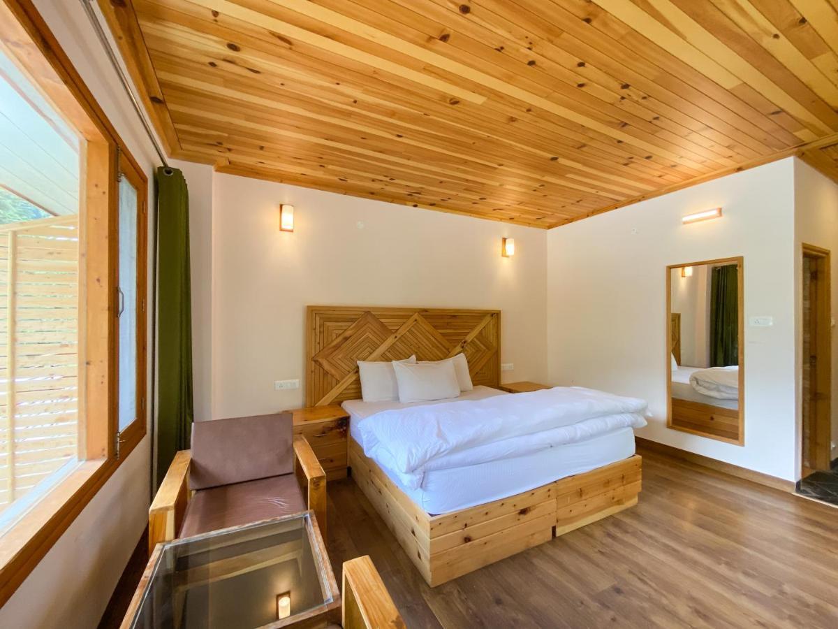 Hotel Batseri Sāngla Esterno foto